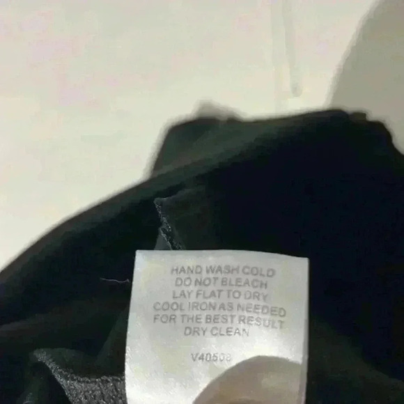 NWT Romeo & Juliet Couture Black Pencil Skirt Size Small - Picture 6 of 7
